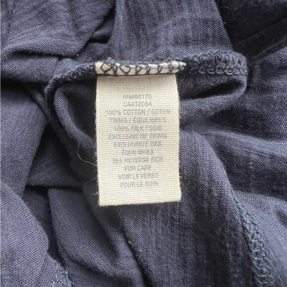 ANTHROPOLOGIE DARK BLUE T SHIRT KEYHOLE BACK WITH BOW SIZE XS - Picture 8 of 8